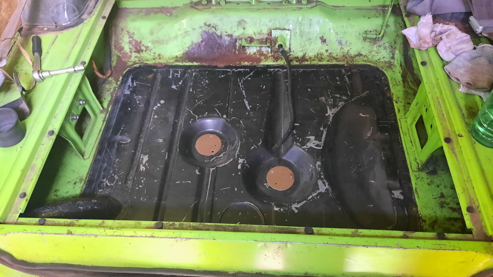 Новый москвич 2137