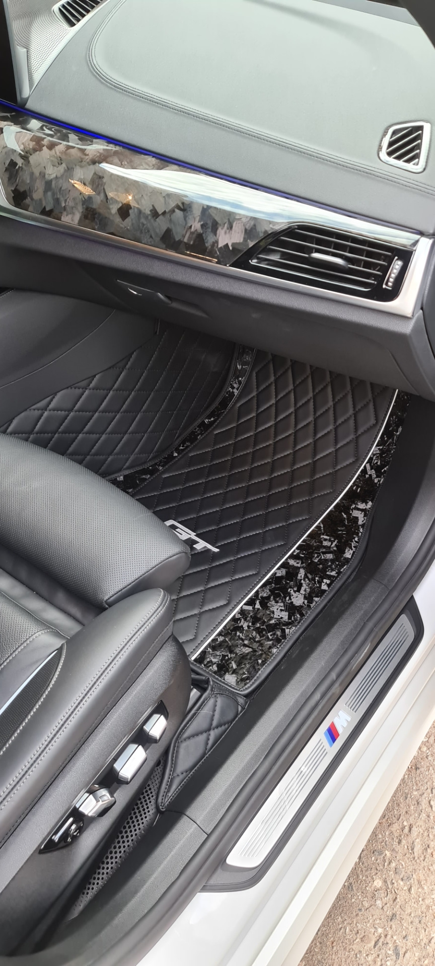 Новые ковры — BMW 6 series GT, 3 л, 2019 года | аксессуары | DRIVE2