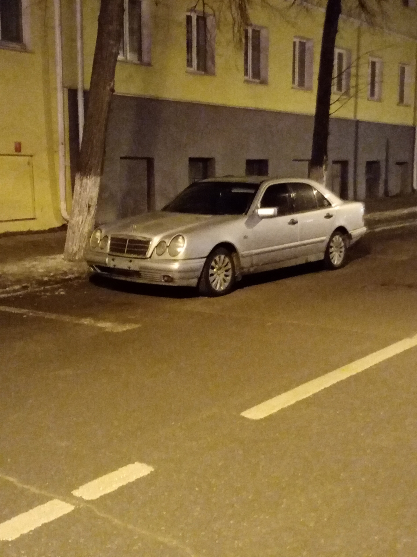 Взболтать но не перемешивать, кидает задок — Mercedes-Benz E-class (W210),  2,3 л, 1995 года | поломка | DRIVE2