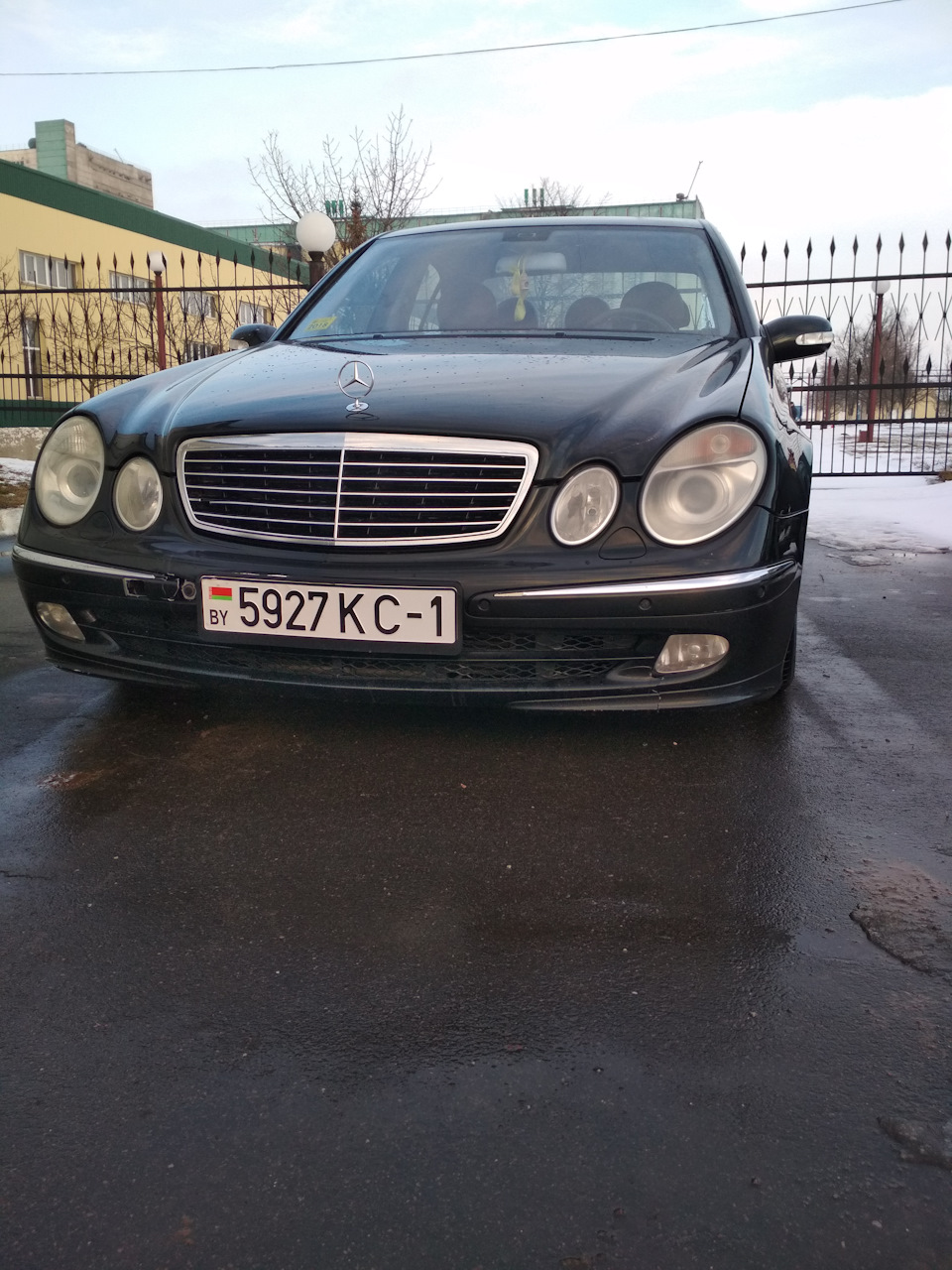 Занижение авто или лопнула пружина) — Mercedes-Benz E-class (W211), 2,2 л,  2002 года | своими руками | DRIVE2