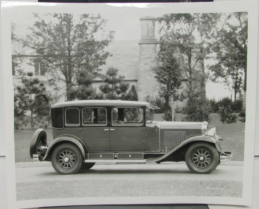 Ала автомобиля. Cadillac Fleetwood 1929. Cadillac 1928. 1928 Cadillac 341a Town sedan al Capone. Кадиллак Флитвуд КАМЫШМАШ.