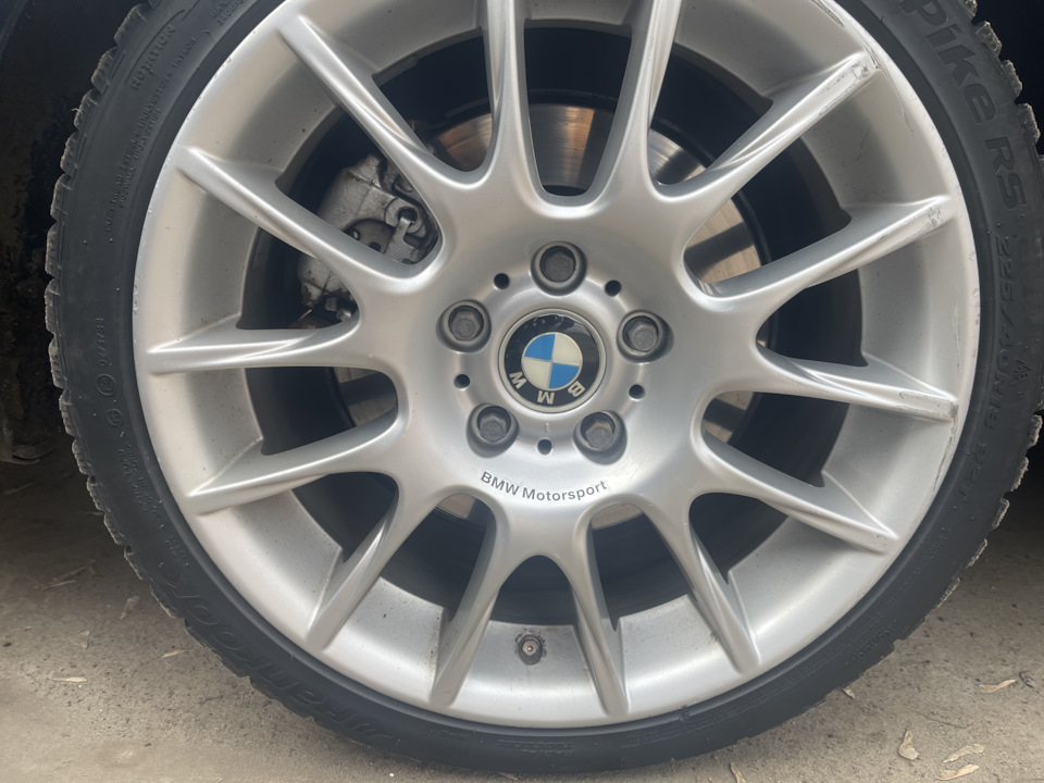 Замена подшипника ступицы задних колес, новые болты колес. (Febi) — BMW ...
