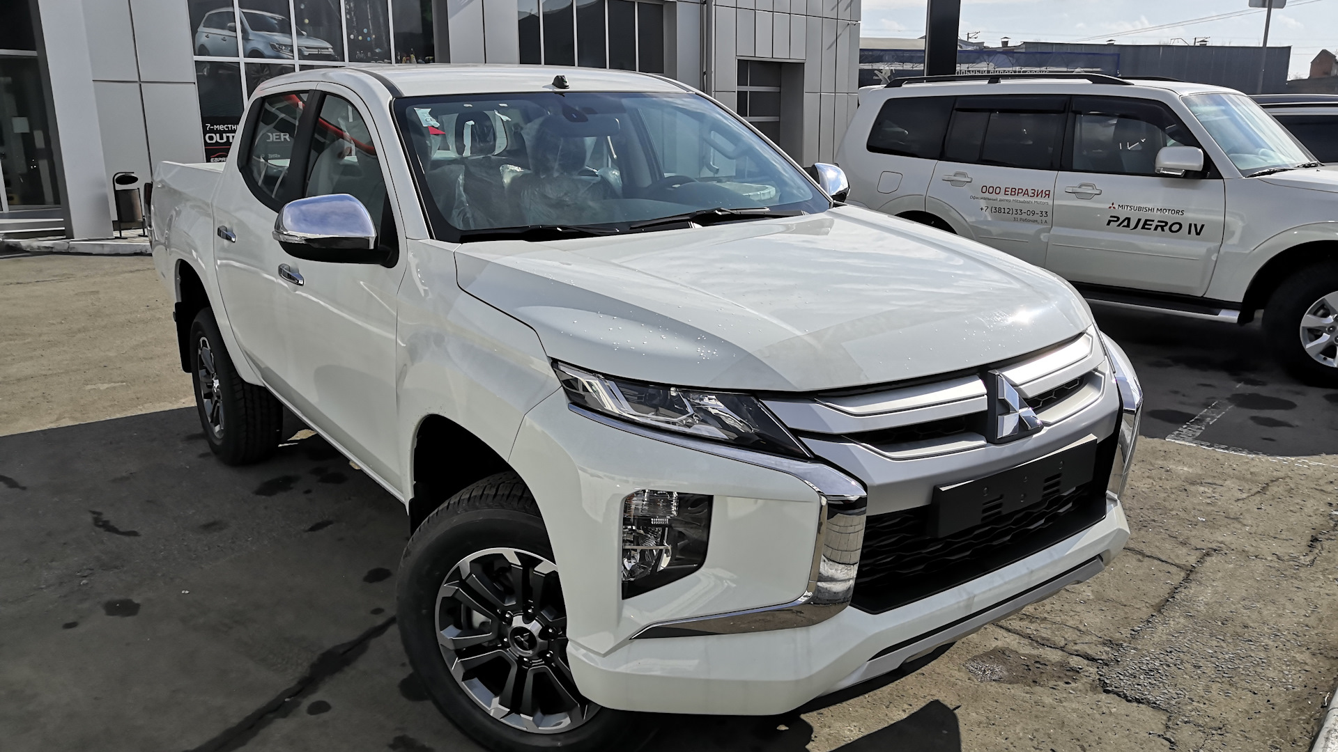 Mitsubishi L200 (5G) 2.4 дизельный 2019 | Снежный барс на DRIVE2