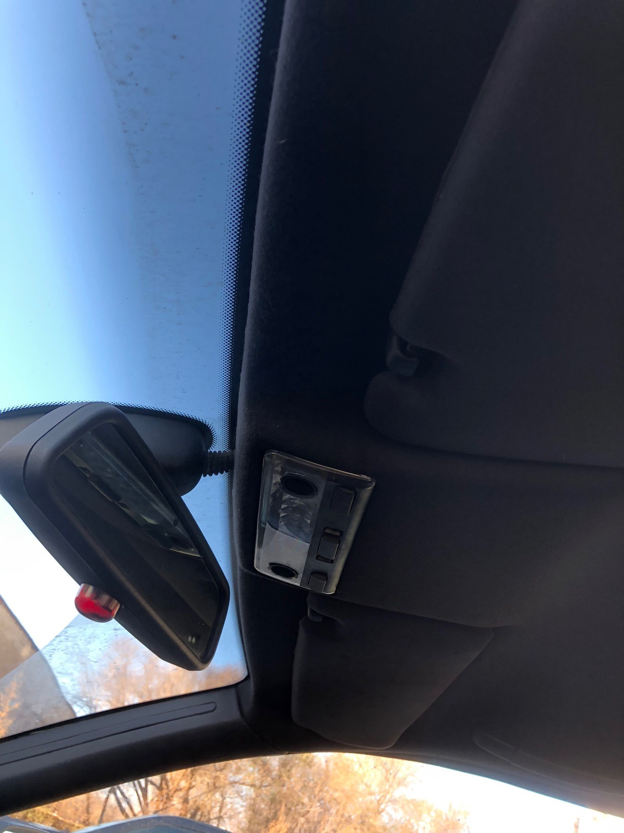 Замена обшивки передних сидений — Hyundai H-1 (2G), 2,5 л, 2008 года ...