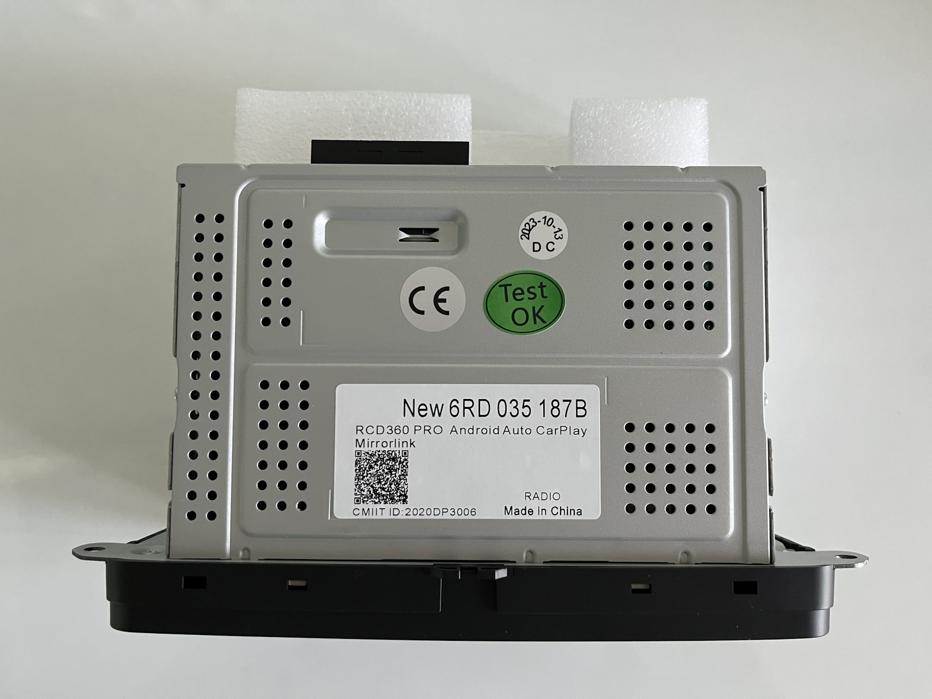 RCD 880. RCD 880 В Passat b6.