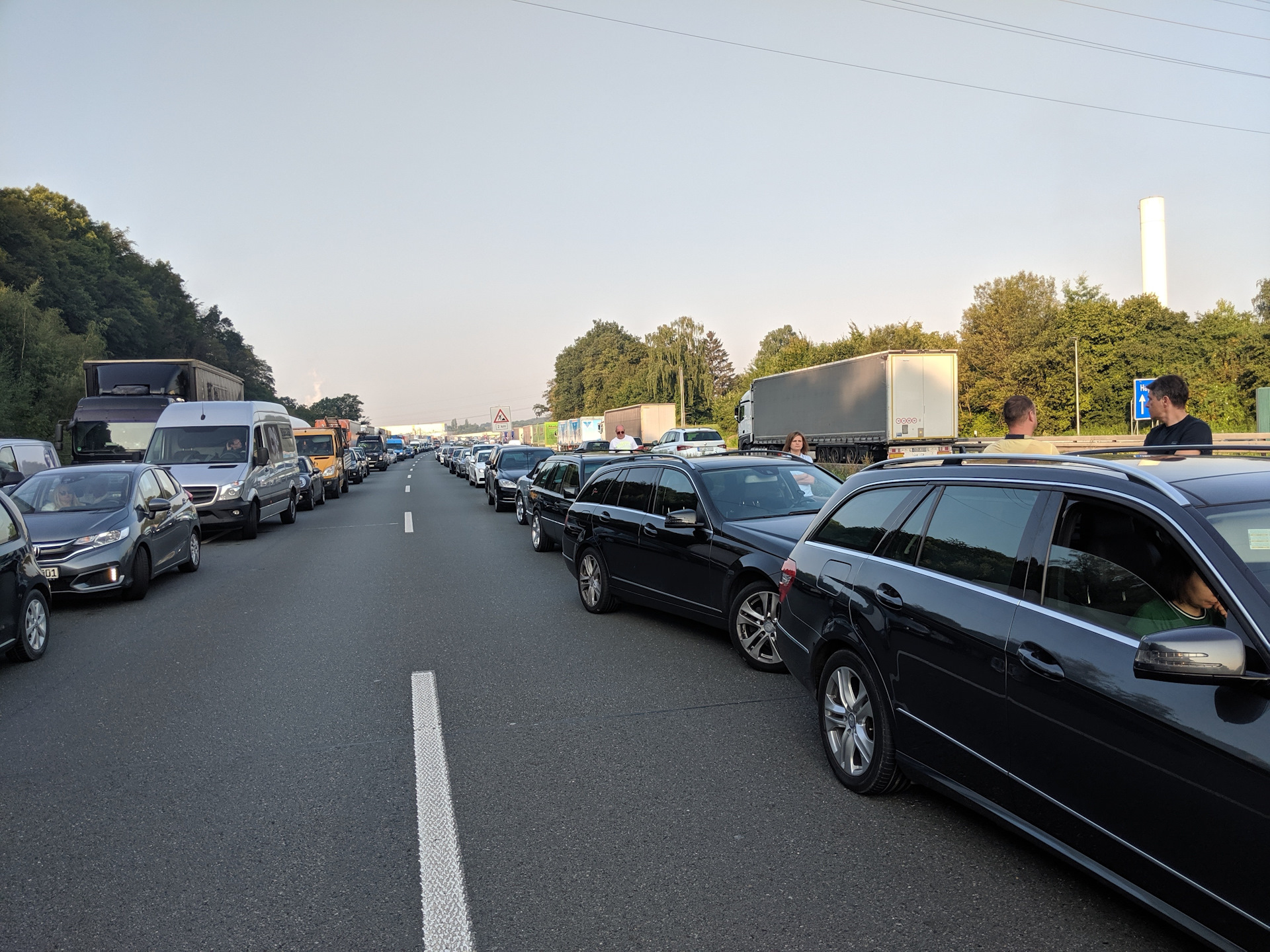 Поездка в Германию на Schöne Sterne 2019. Часть 7 — домой  (Вупперталь-Варшава). — Mercedes-Benz C-class Estate (S204), 2,2 л, 2014  года | путешествие | DRIVE2