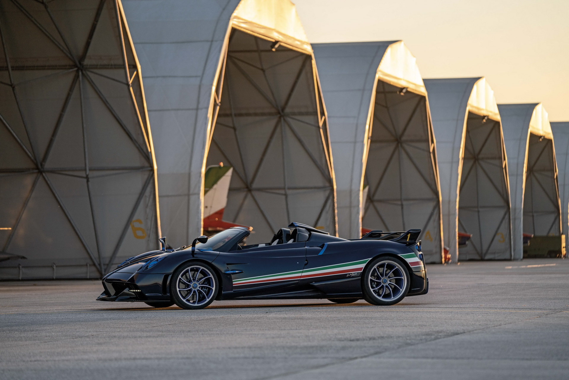 Pagani Huayra Roadster 4k