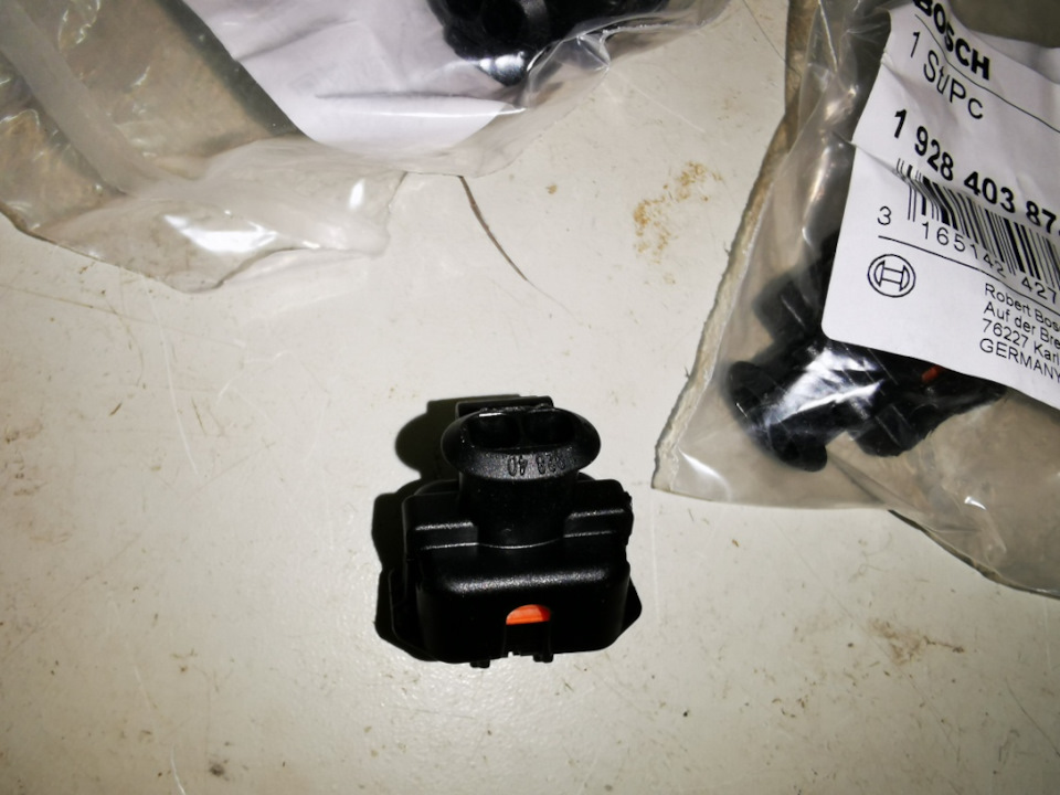 Замена штекера форсунки М57 — BMW 3 series (E46), 2,9 л, 2001 года ...