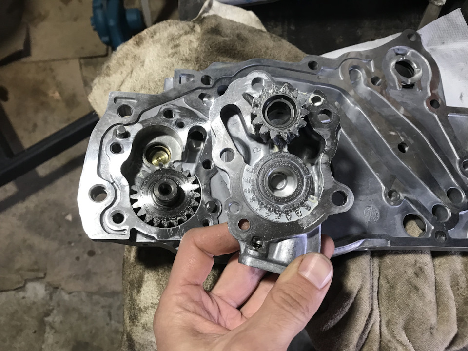 Новый — Mitsubishi Airtrek