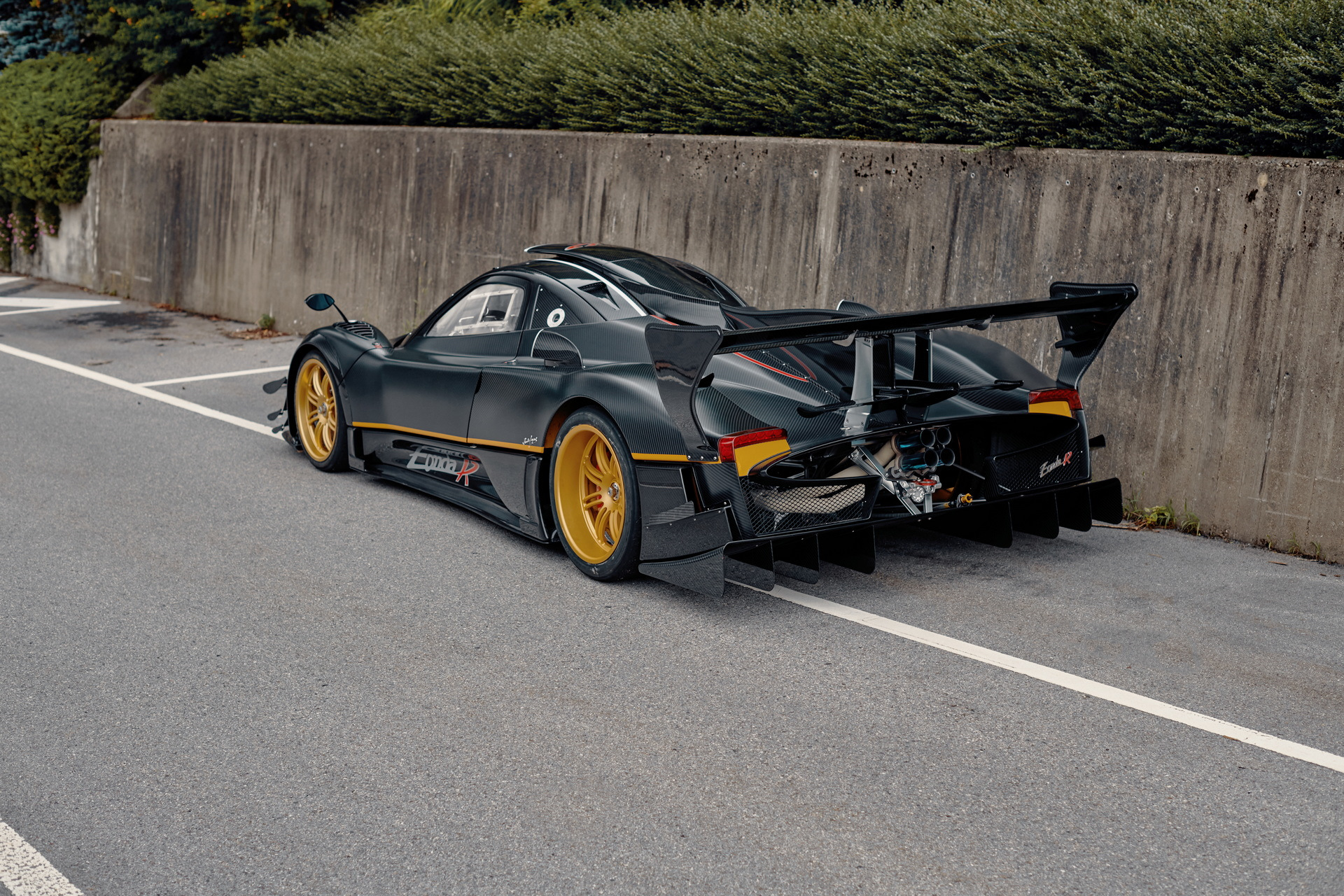 Pagani Zonda r 2021