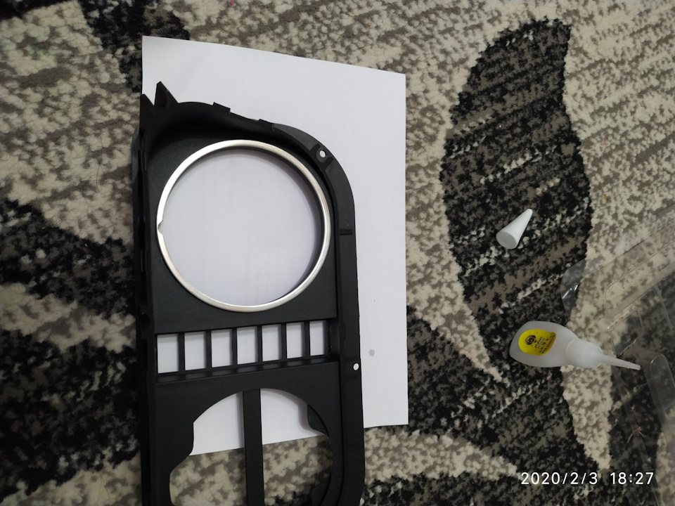 Сетка в радиаторную решетку — LADA 2329, 1,7 л., 2007 года | стайлинг ...