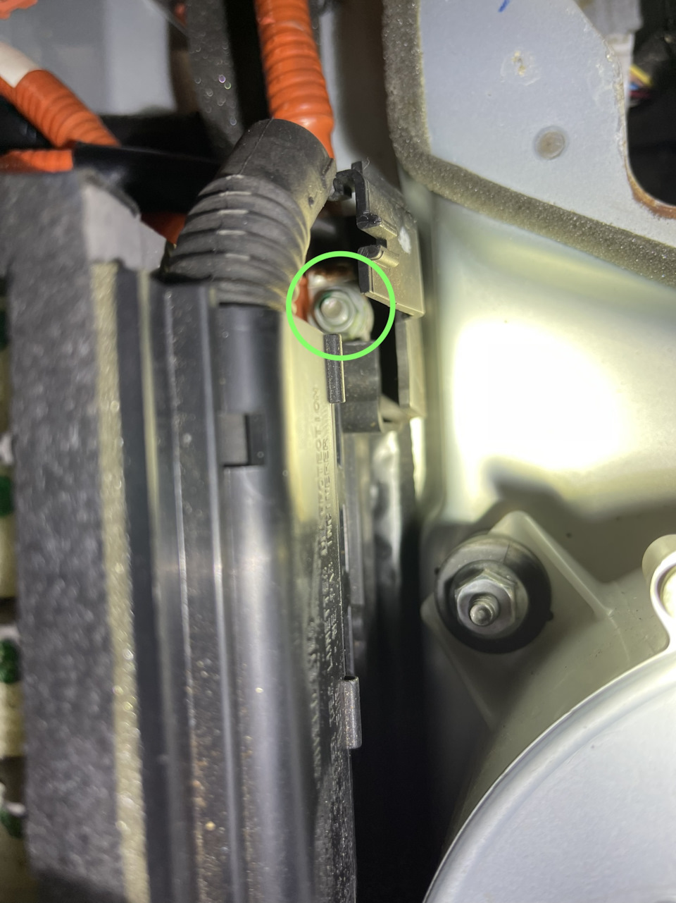 Фото в бортжурнале Lexus RX 400h (2G)