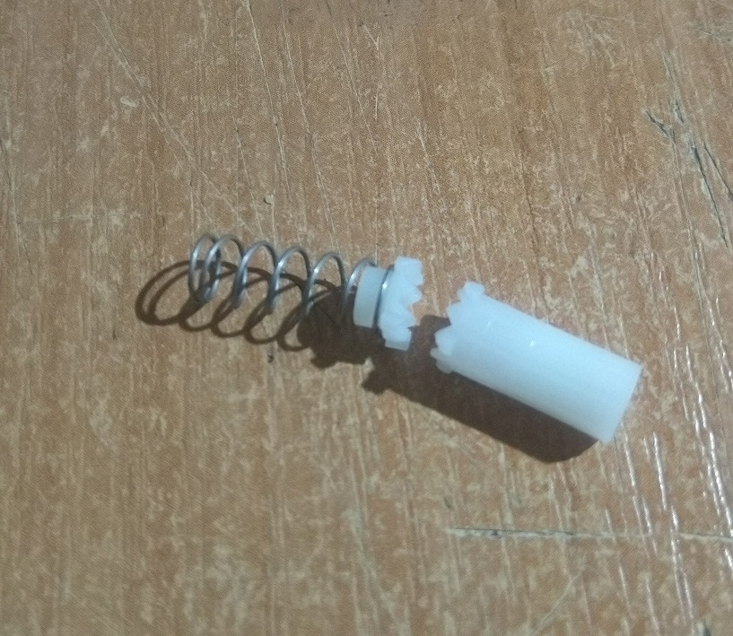 Течет люк: радикальное решение проблемы + как снять и разобрать плафон ...