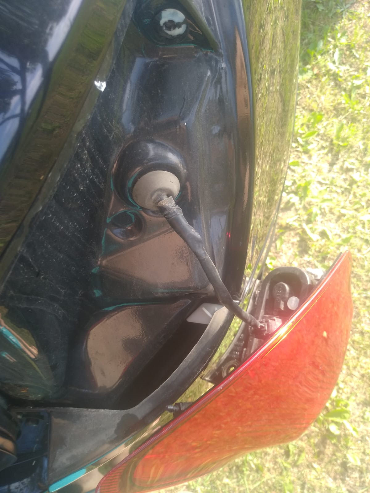 Задний правый поворотник — Nissan Qashqai (1G), 1,6 л, 2009 года ...