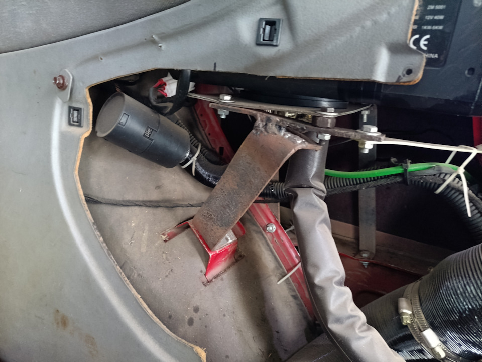 Фото в бортжурнале Volkswagen Sharan  (1G)