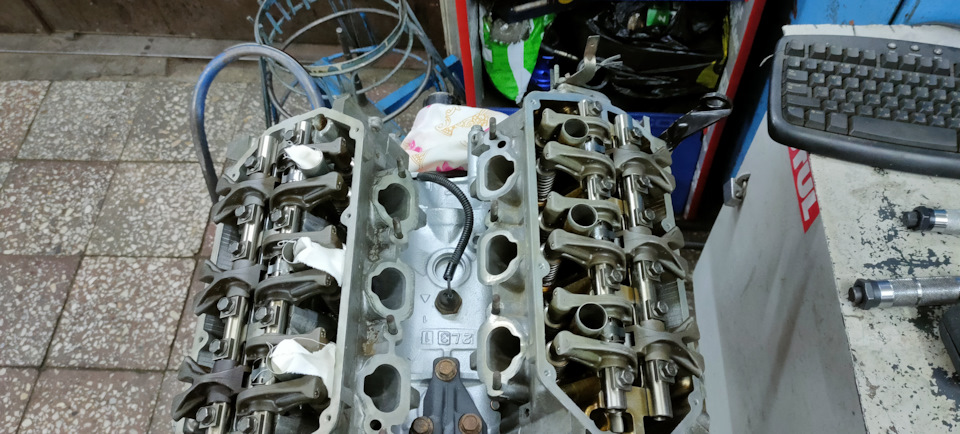 Фото в бортжурнале Mitsubishi Diamante (2G)