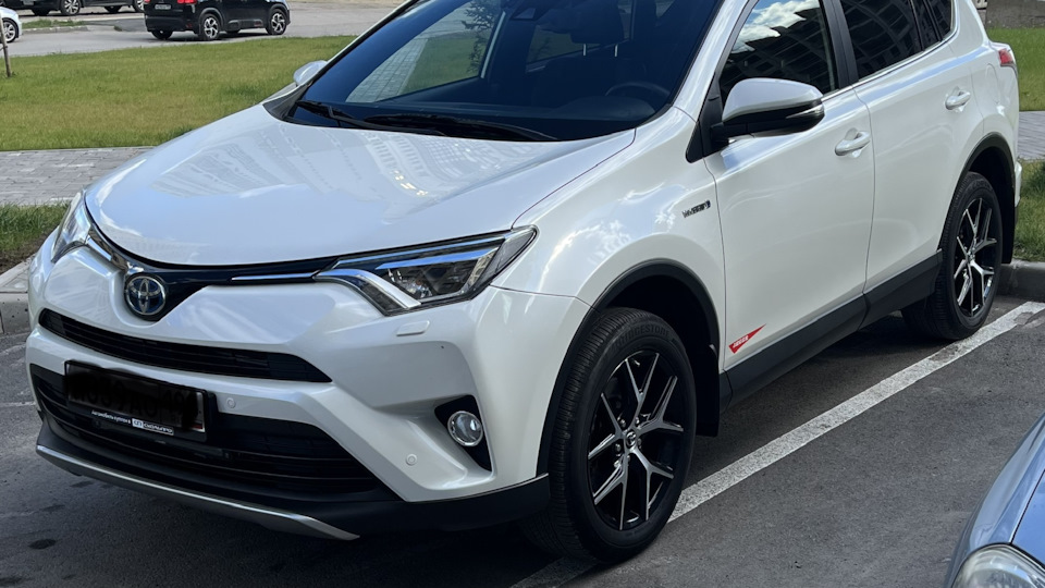 Toyota RAV4 Hybrid