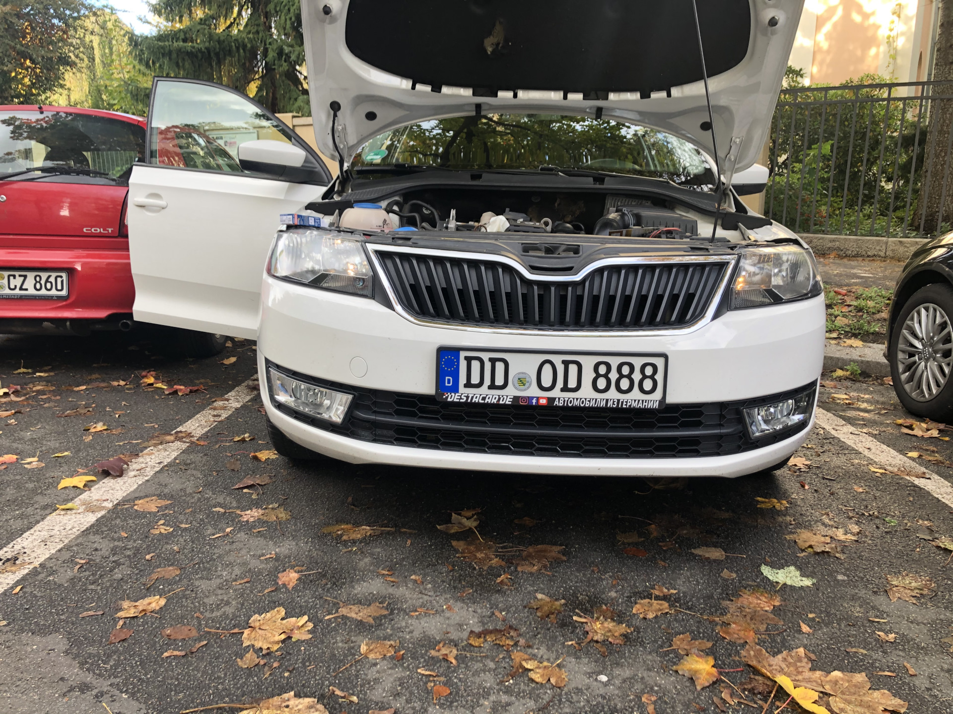 Габариты Osram. Настройка ПТФ. Заглушка задней боковины — Skoda Rapid ...