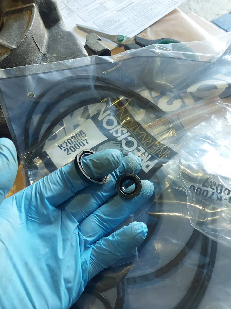 Начало сборки и блок соленоидов ( ремонт cd4e часть 3) — Ford Maverick ...