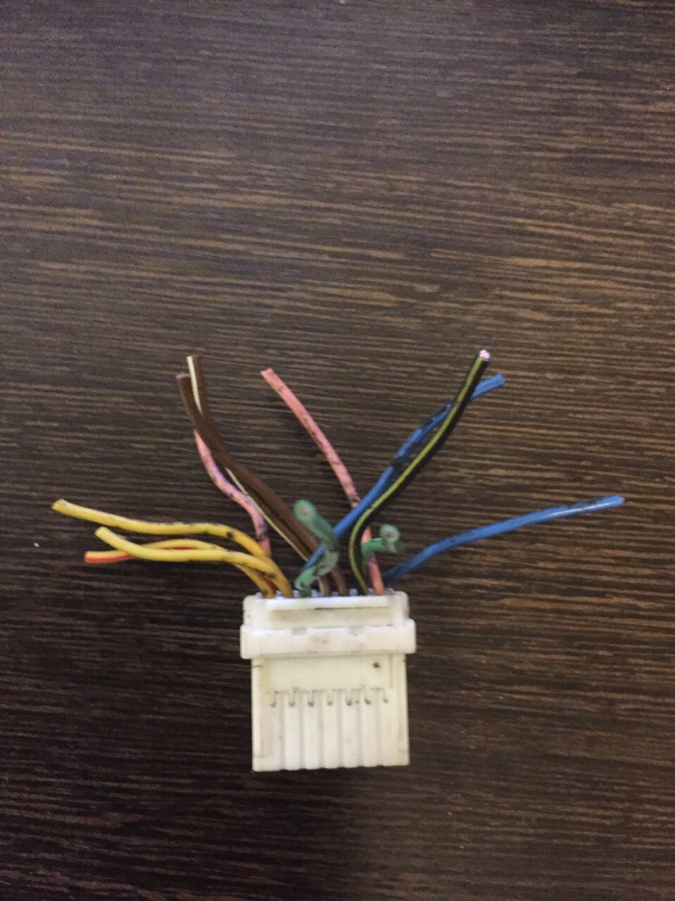 помогите подключить нештатную магнитолу 1 дин — Nissan Primera (P12), 1 ...