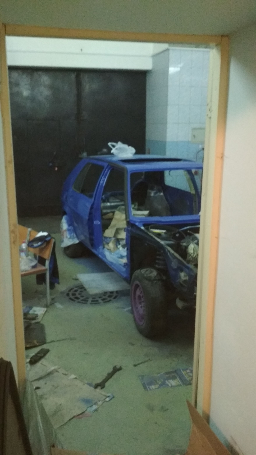 Уплотнитель люка — Volkswagen Golf Mk2, 1,6 л, 1991 года | своими ...
