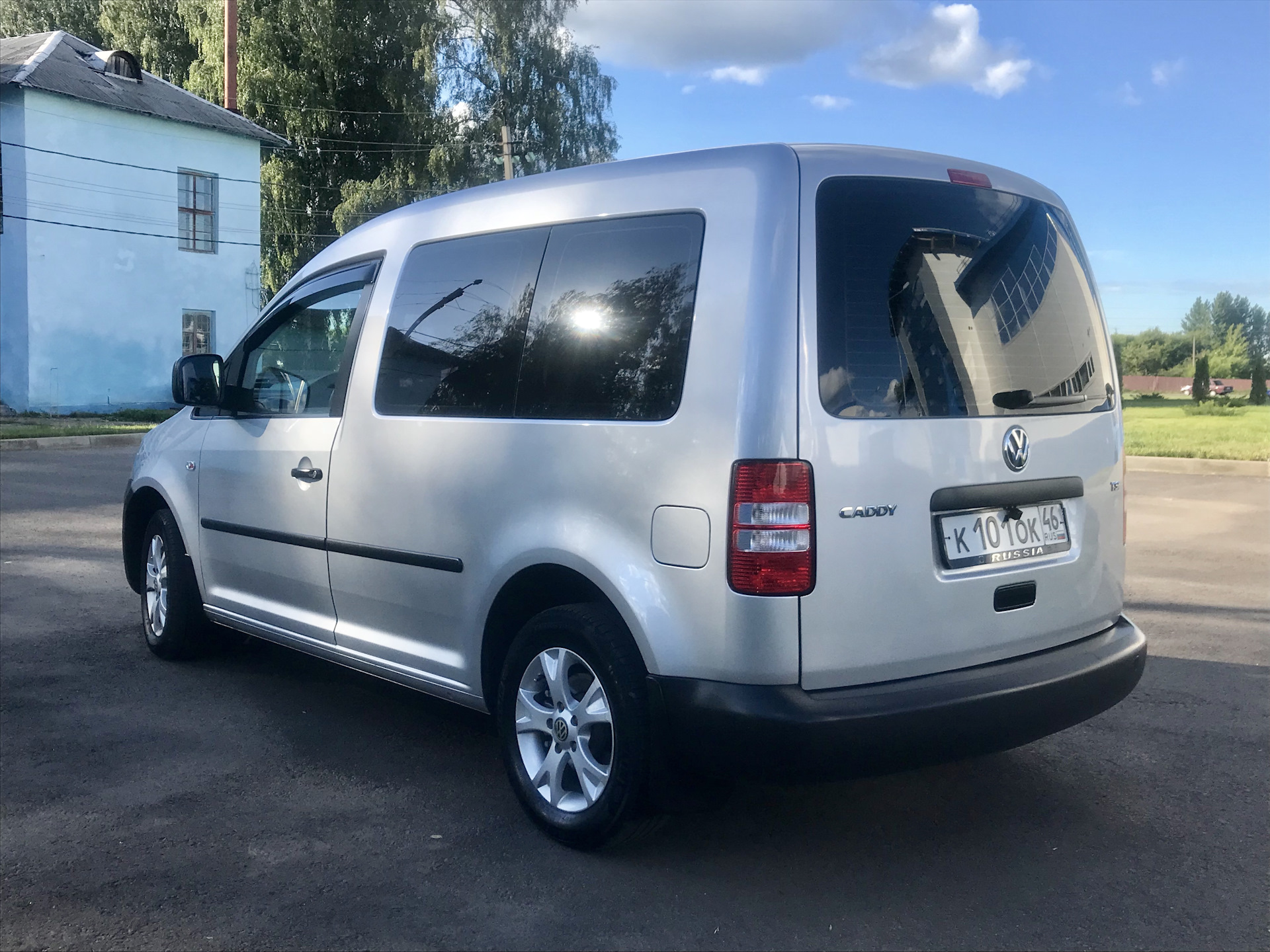 Volkswagen caddy 2011