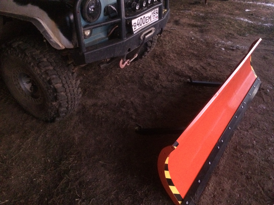 Фото в бортжурнале УАЗ 3151. Запчасти на фото: B4004