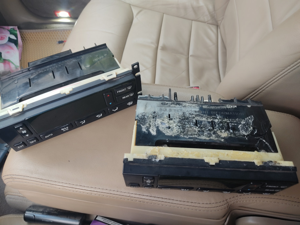 Фото в бортжурнале Lincoln Town Car III