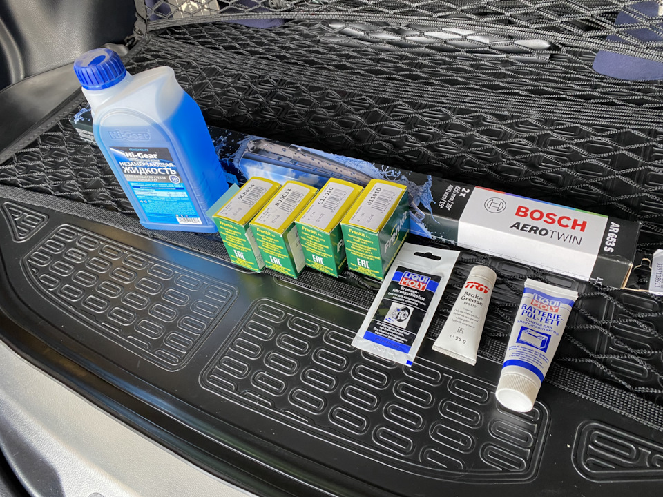 Фото в бортжурнале Toyota RAV4 (IV)