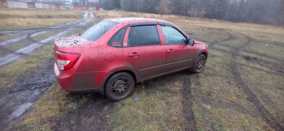 Шкиф коленвала и все что под ним! — Lada Гранта, 1,6 л, 2012 года ...