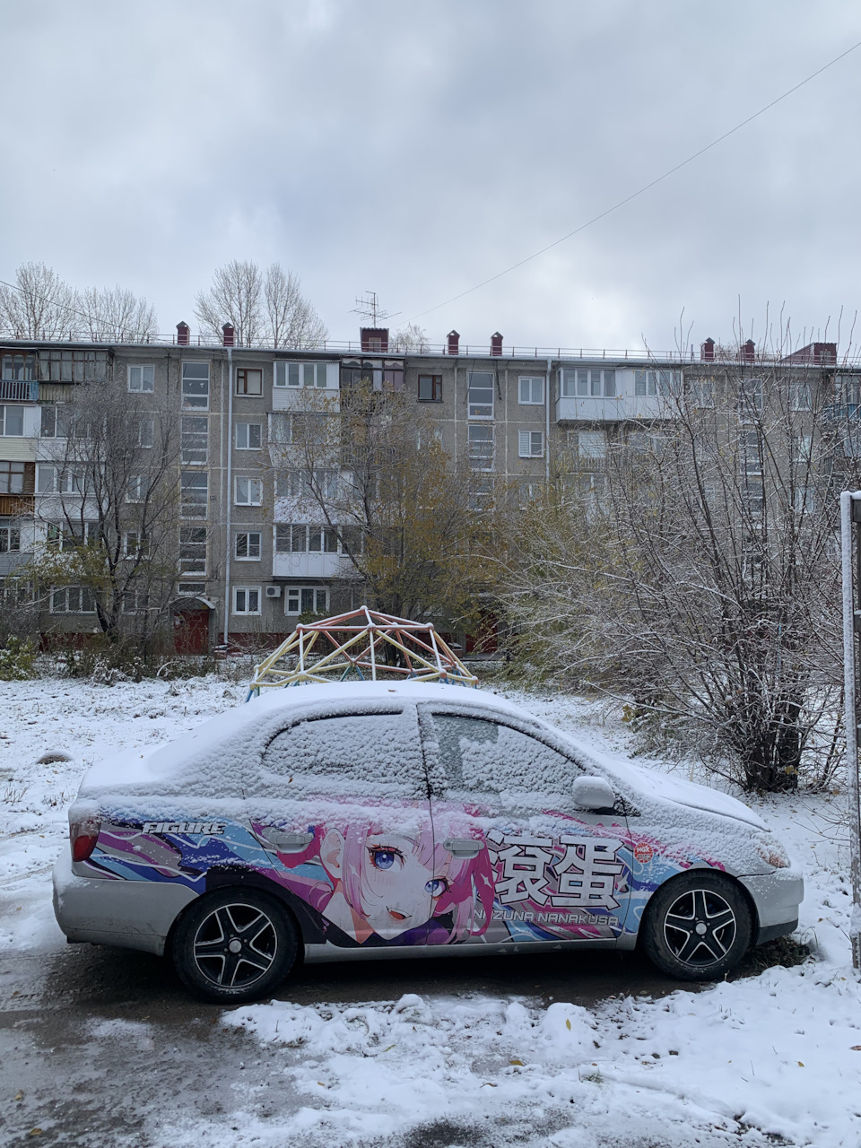 С первым снегом!❄️ — Toyota Platz, 1,5 л, 1999 года | шины | DRIVE2