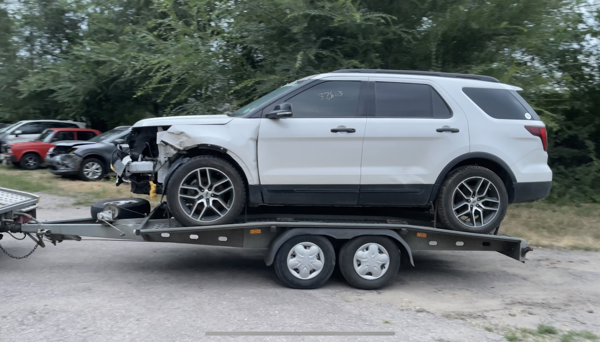 Ford Explorer 2009 с прицепом