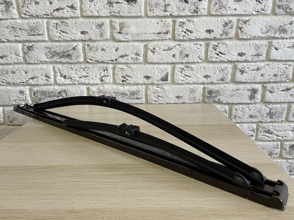 №24 — Дворники Ford Premium — 1537077. Увеличил прижим дворников к ...