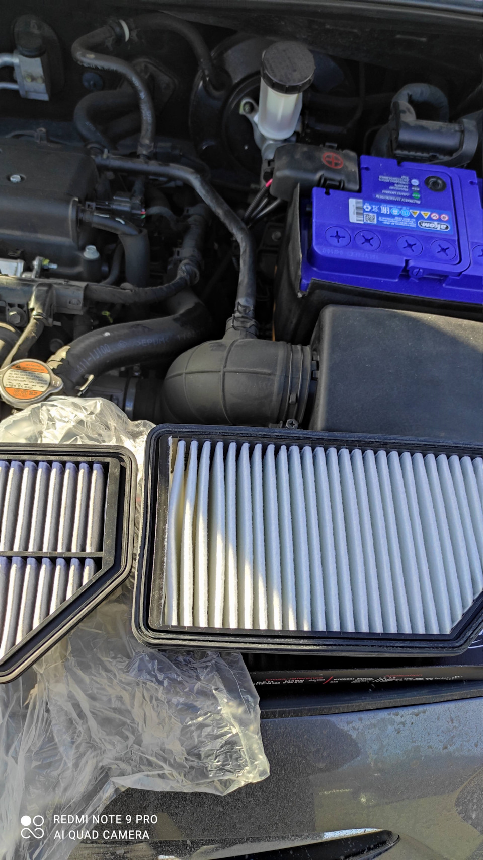 Замена воздушного и салонного фильтра — Hyundai Solaris, 1,4 л, 2011 ...