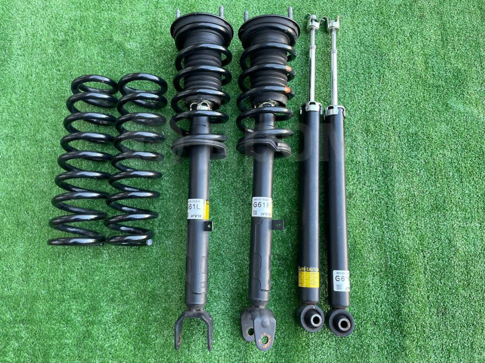 Комплект стоек TEMS Lexus GS250/GS300/GS350/GS450h RWD на Lexus GS (L10 ...