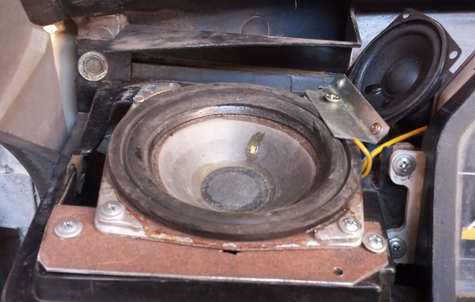 Нам песня строить и жить, панимаш, помогает… — Москвич 2141, 1,7 л ...