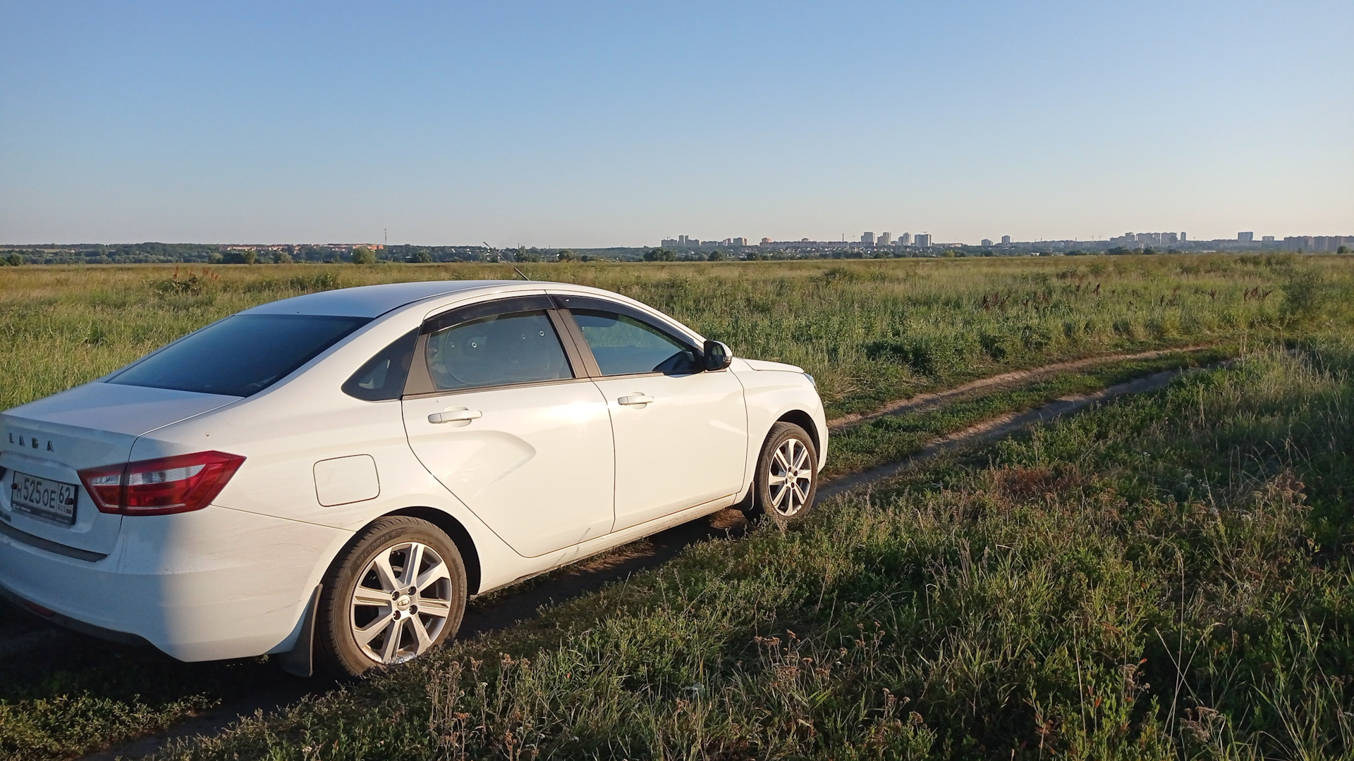 Продажа Lada Vesta CNG 2020 (гибрид, МКПП) — с историей обслуживания —  DRIVE2.RU