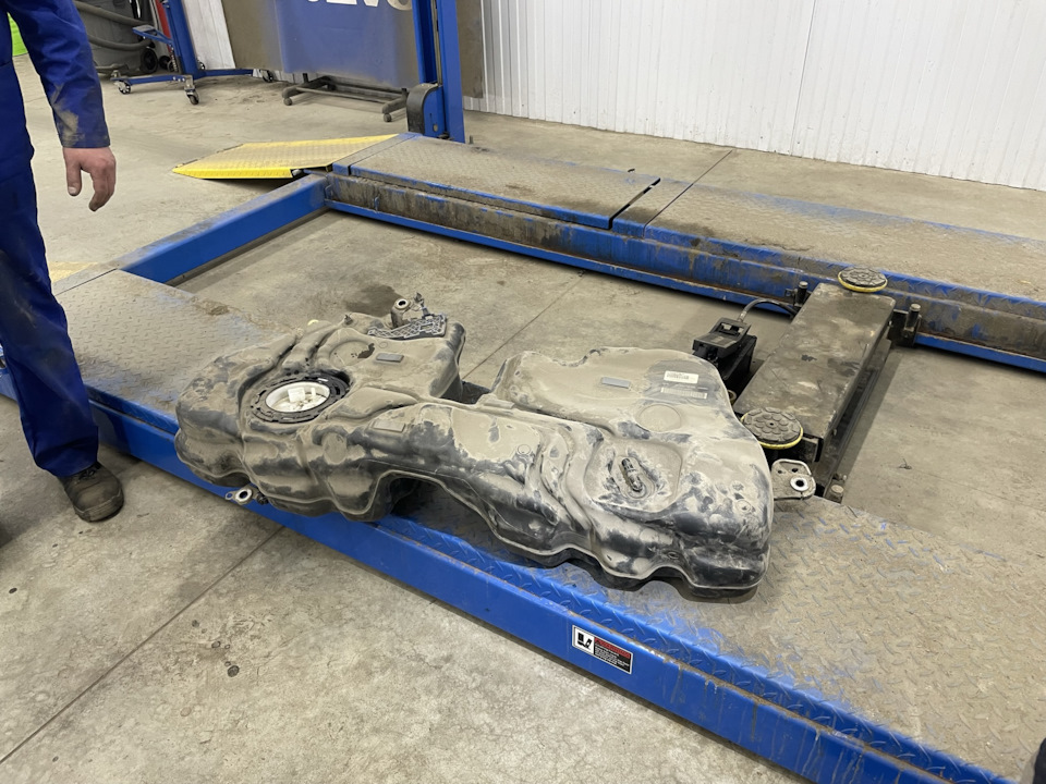 Фото в бортжурнале Volvo V90 Cross Country