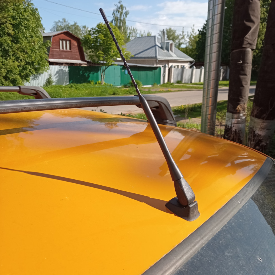 10052024_Замена антенны на крыше. — Renault Clio II, 1,4 л, 2002 года ...