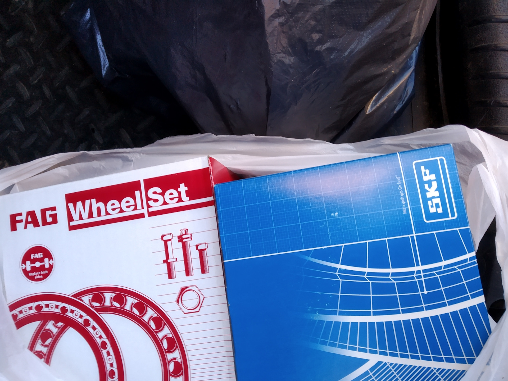 Люфт рулевого колеса — Ford Mondeo IV, 2 л, 2012 года | поломка | DRIVE2