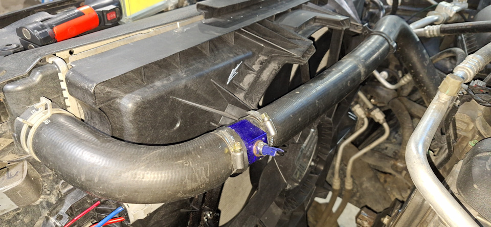 Установка электро вентилятора вместо вискомуфты — Dodge Ram, 5,7 л ...