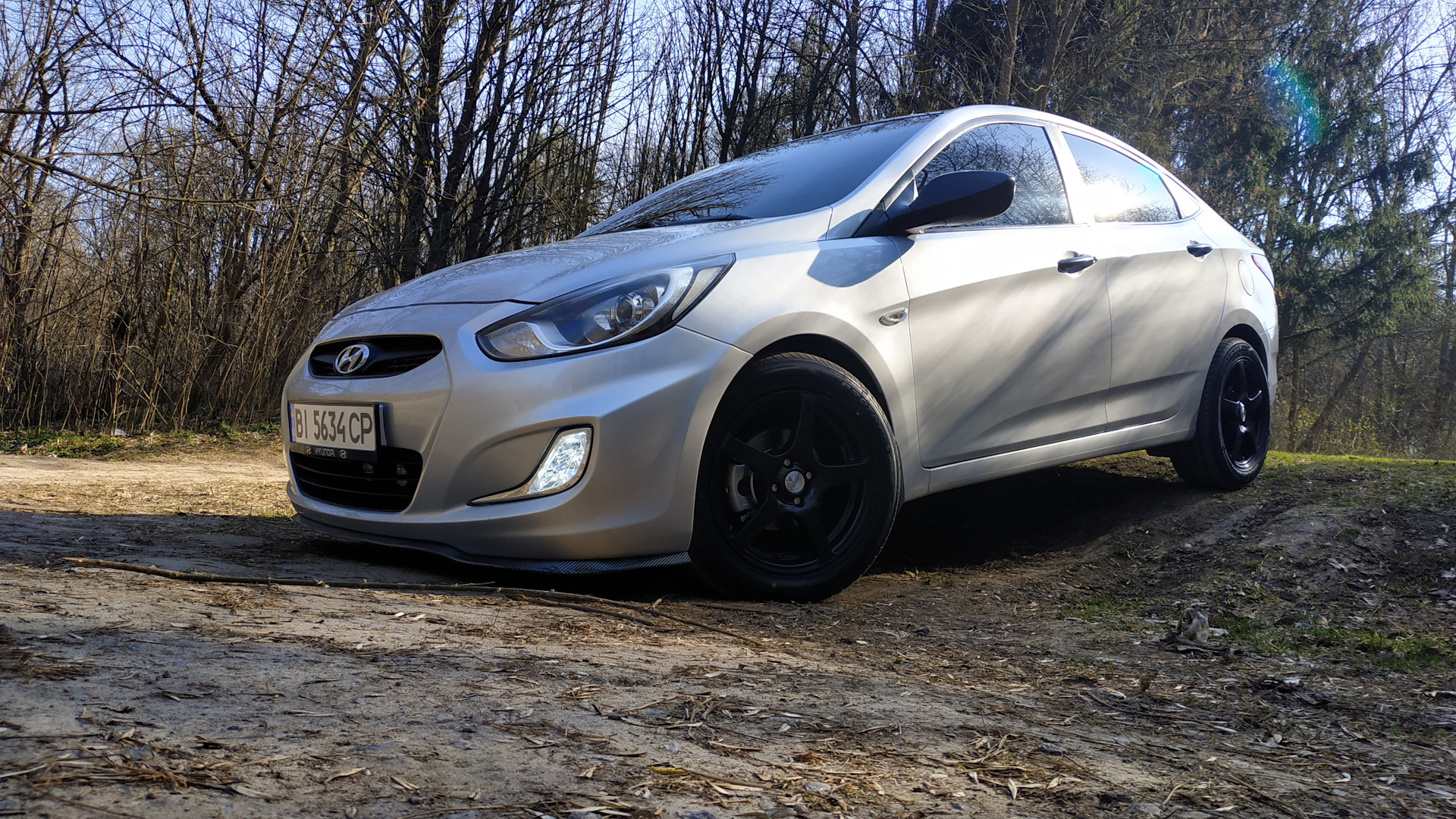 Hyundai Accent (4G) 1.4 бензиновый 2013 | Не такой как у всех на DRIVE2