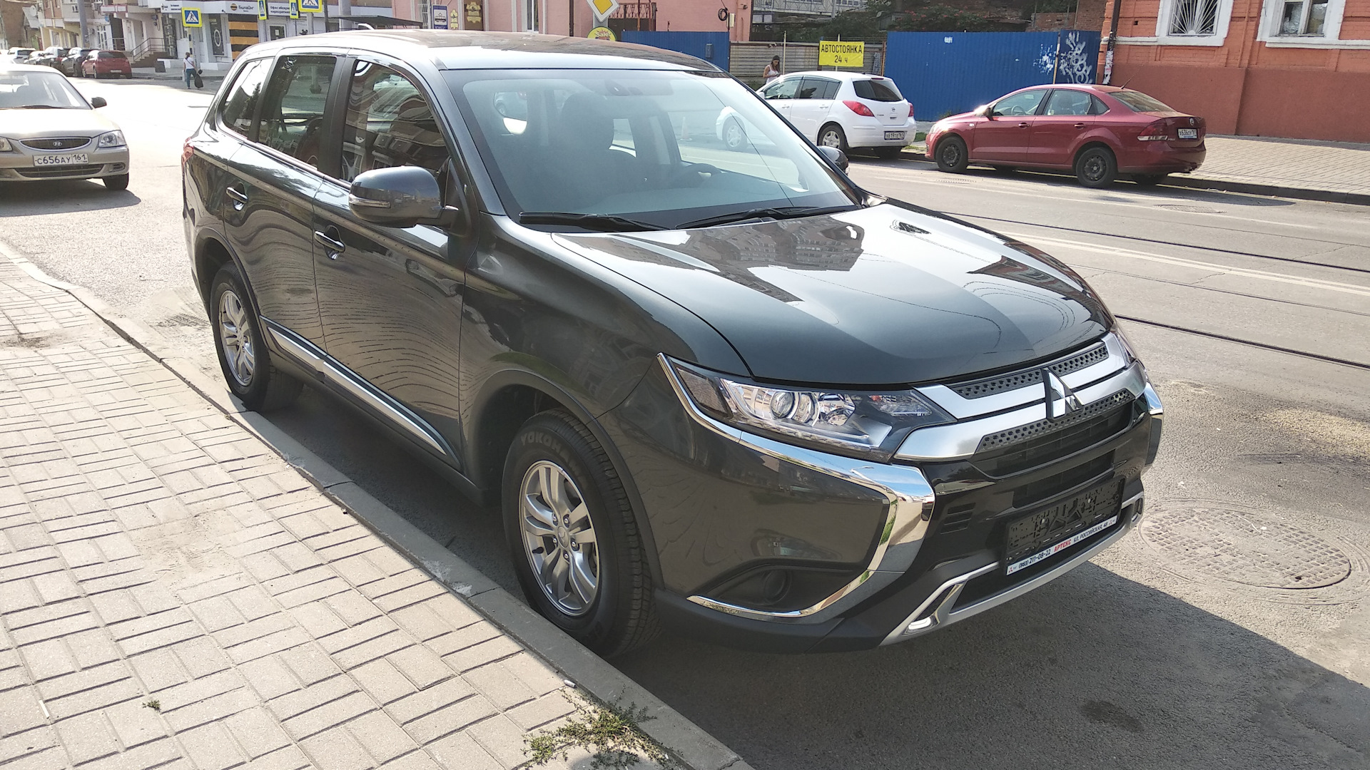 Митсубиси аутлендер 4вд. Mitsubishi Outlander 4wd. Митсубиси Аутлендер invite 4wd. Митсубиси Аутлендер инвайт. Аутлендер 4 ВД.