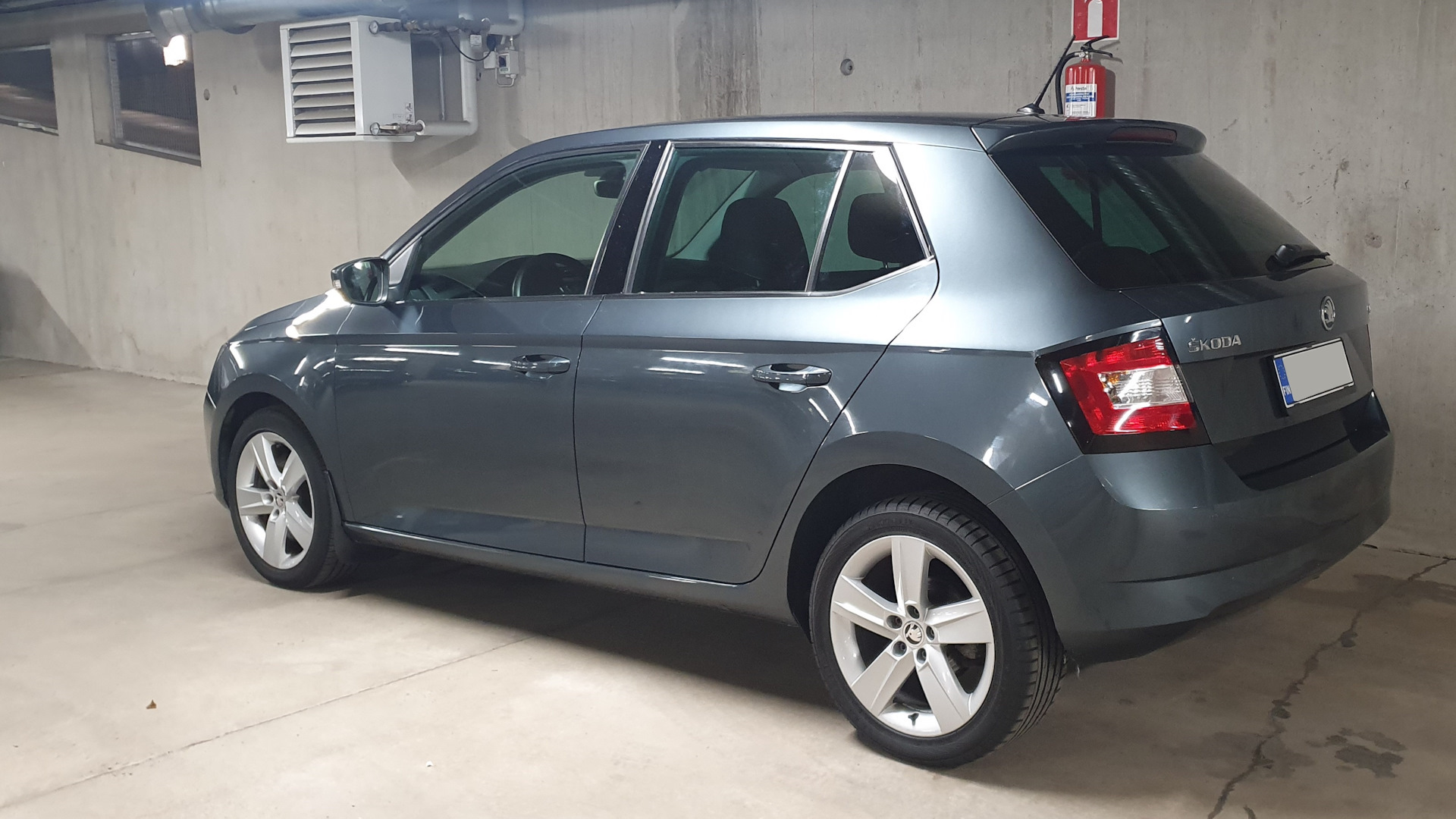 Диски на зимний сезон и поднятие дворников — Skoda Fabia Mk3, 1 л, 2018 ...