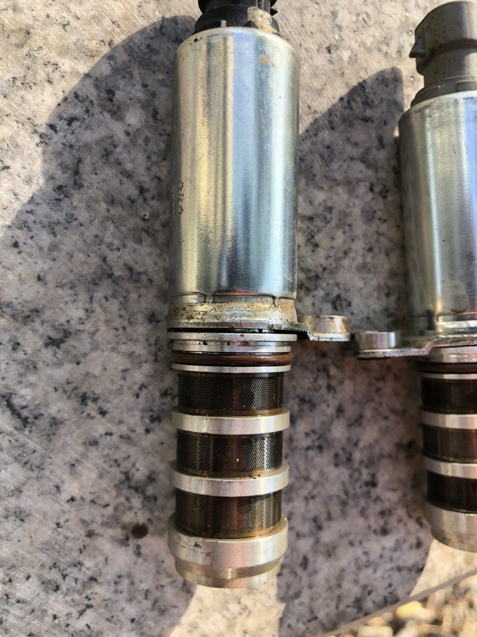 Замена клапана фазорегулятора — Chevrolet Malibu (8G), 2,4 л, 2014 года ...