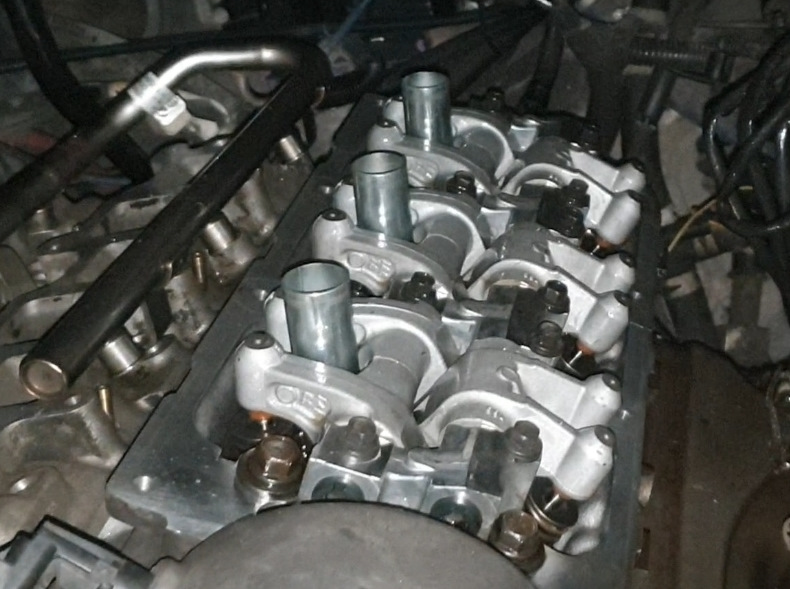 Система смазки распредвала и коромысло chrysler/Dodge 3,5L . — Chrysler ...