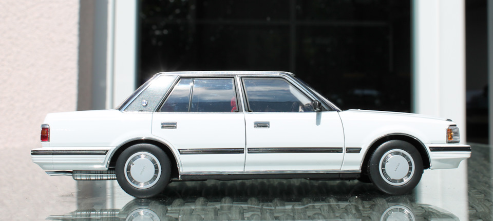 Toyota Crown MS122 1983 Xiaoguang 1/18 — Сообщество