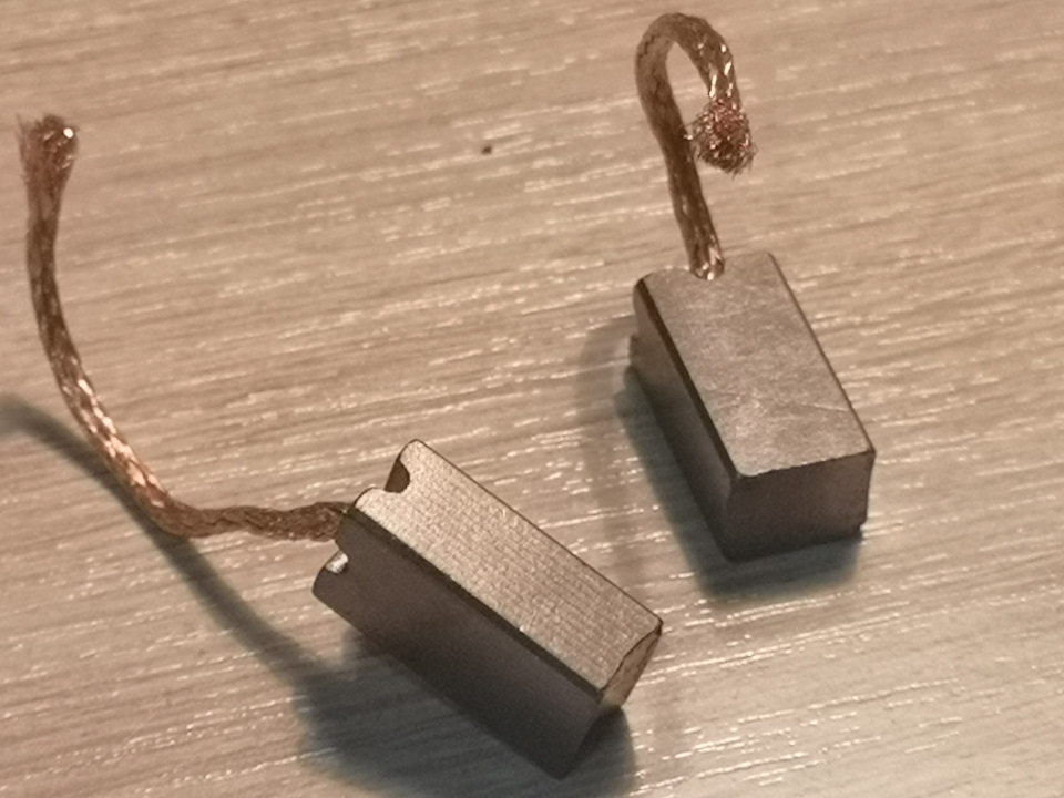 Фото в бортжурнале Audi A8 (D3)