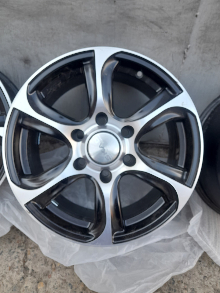 Литые диски СКАД 7,5Jx17 ET25 6x139,7 на Toyota Land Cruiser Prado 150 ...