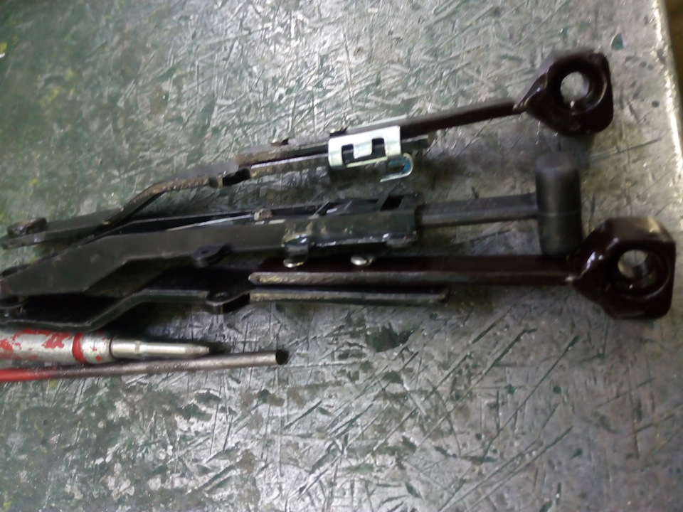 Рычаги печки — Москвич 2141, 1,5 л, 1989 года | запчасти | DRIVE2